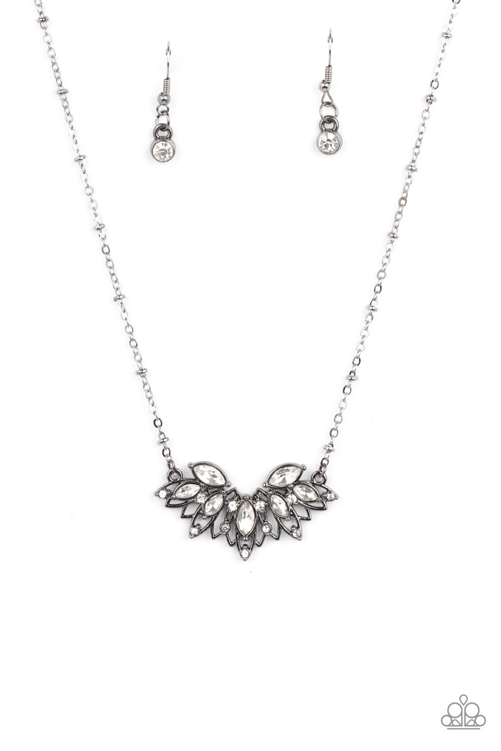 Deluxe Diadem Black Necklace - Paparazzi