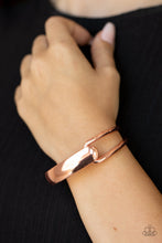 Load image into Gallery viewer, Couture-Clutcher Copper Bracelet - Paparazzi
